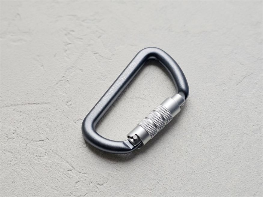 Карабин стальной GURU Typhoon TWL, GURU (вспомогательный, не для страховки)