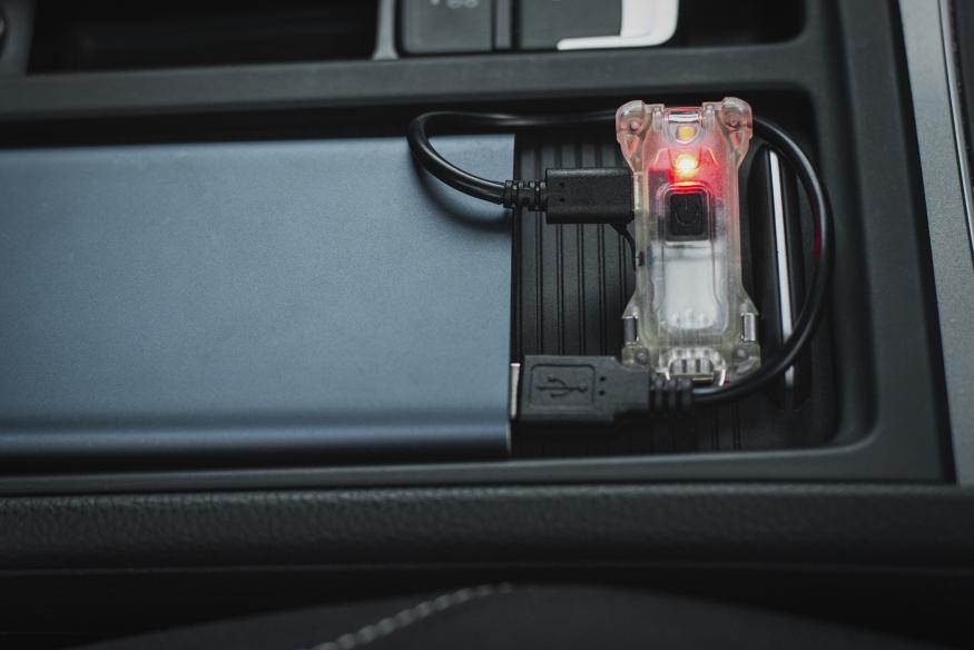 Наключный фонарь Armytek Zippy (Red Ruby)